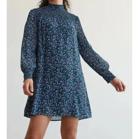 Mi Ami Francesca’s Black Blue Lucy Smocked Floral Ruffle Dress S NWT - Picture 10 of 14